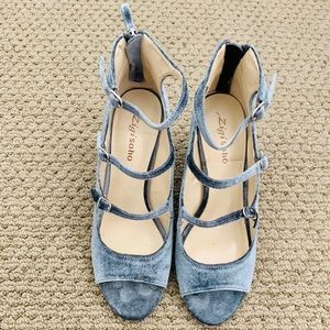 NWOT Zigi Soho Genevie Velvet Block Heels Size 8